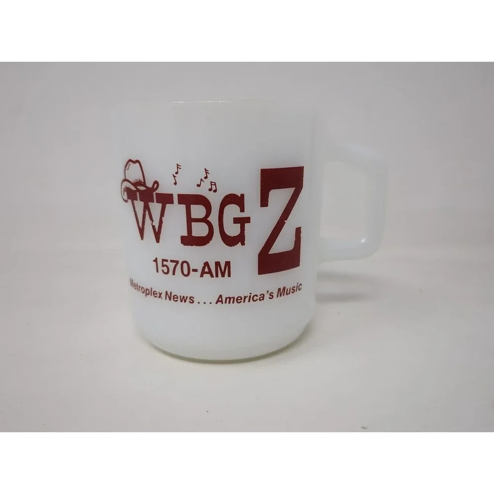 WBGZ Alton Illinois‎ Radio Station Talk Advertising Galaxy Milk Glass Mug VTG